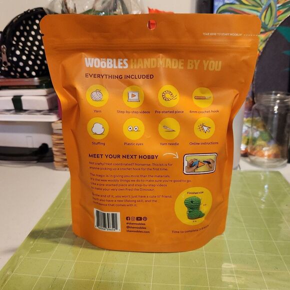 NEW The Woobles Fred The Dinosaur Crochet Kit - Beginner - Gift Idea - Picture 2 of 2